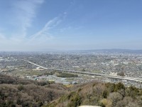 「交野山（こうのさん）山頂より枚方市を望む」