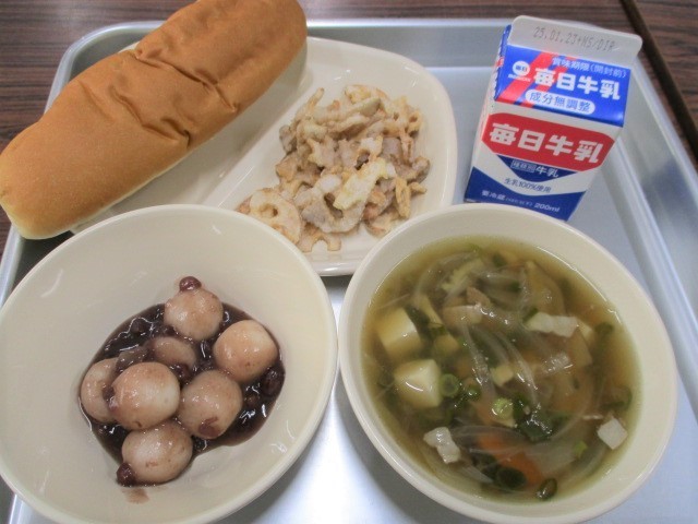 0115 給食 (1).JPG