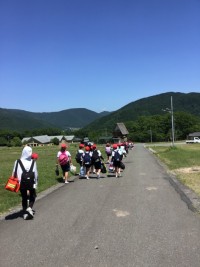 いざ、魚つかみへ