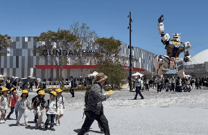 Qf6HCWHCpEkDB1JAADs=.gif