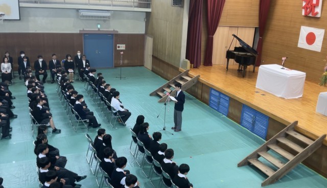 在校生代表挨拶