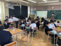 トランプ遊び？！