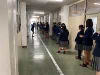 順番待ち