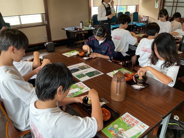 お茶体験③